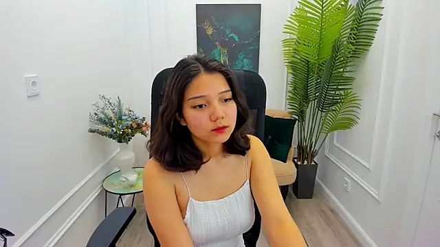 Snapshot of ElliVensda chatting on September 15, 7:54 pm ElliVensda online show from September 15, 7:54 pm