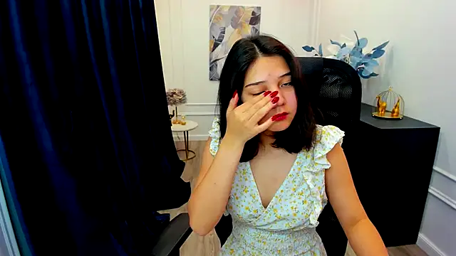 Snapshot of ElliVensda chatting on October 2, 11:26 am ElliVensda online show from October 2, 11:26 am