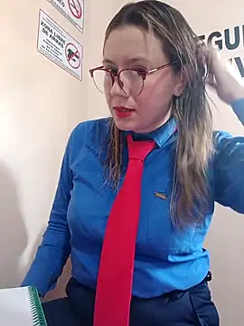 Hannah-colx online show from February 10, 5:05 pm