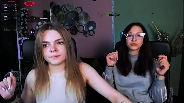 veronica bubble online show from November 30, 8:13 pm