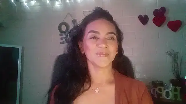 MiiaVelasquez online show from March 23, 4:18 am