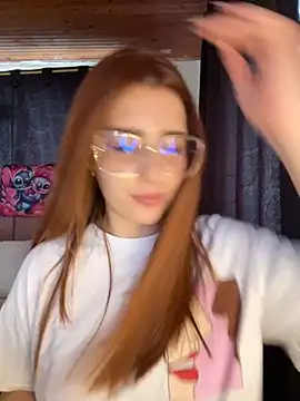 CoraVibes online show from October 14, 7:38 pm