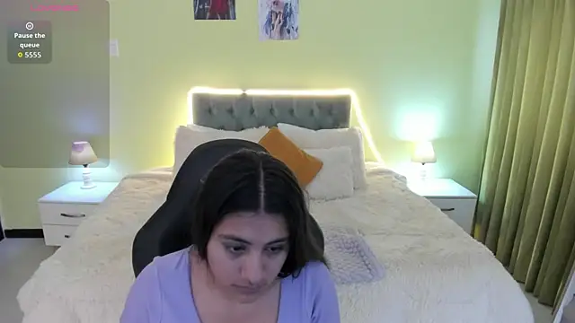 Camille Olsen  online show from November 15, 12:06 pm