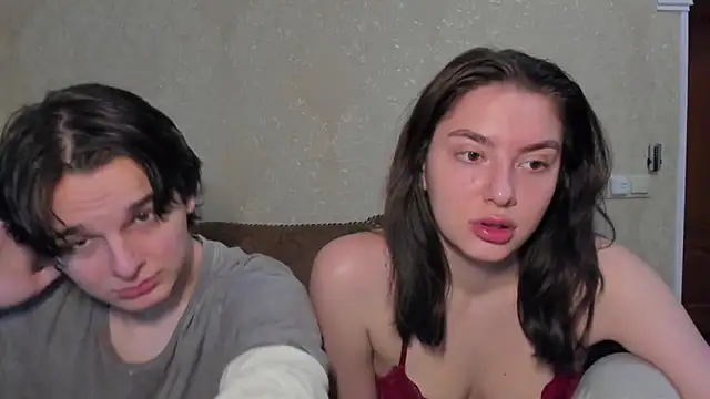 muuur fam online show from September 21, 7:01 pm