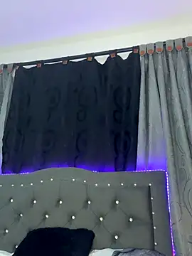 Snapshot of katy_cutie_ chatting on October 14, 5:32 am katy cutie  online show from October 14, 5:32 am