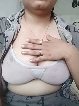 priya hot 69 online show from October 3, 4:17 am