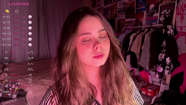 PinkiRay online show from November 7, 5:29 pm