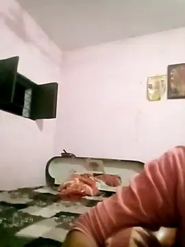 Hot tin74 online show from September 26, 5:32 pm