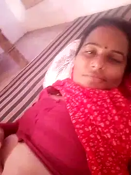 Snapshot of Suhani_hot12 chatting on October 24, 7:15 am Suhani hot12 online show from October 24, 7:15 am