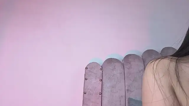 ariadnaz1 online show from December 5, 3:46 pm