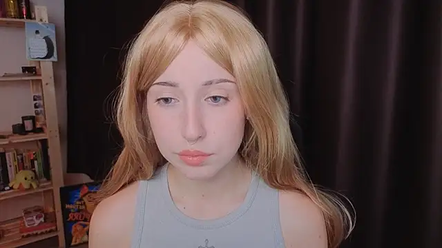 YukiMisa online show from October 18, 3:59 pm