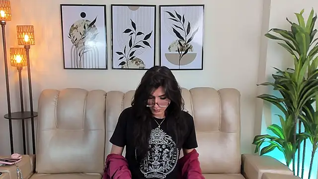 Violeta Foxz online show from September 17, 7:34 pm