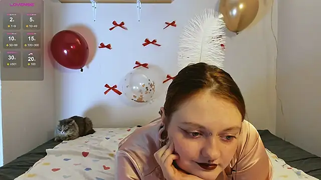 WonderConnie1 online show from February 14, 1:35 pm