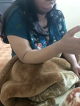 payal 261072  online show from December 4, 9:22 am