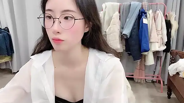 Freya7777 online show from November 30, 2:10 pm