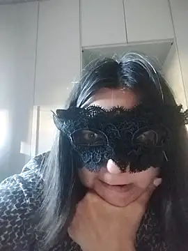 caldaevogliosa81 online show from October 13, 9:23 am