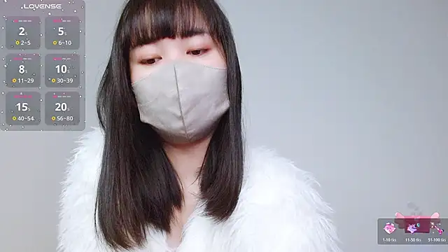 Zinzin chan online show from March 11, 8:00 pm