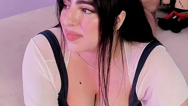 Camila Matinez  online show from November 10, 1:00 am