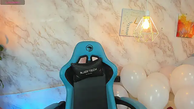 cristal herrera  online show from November 3, 4:49 am