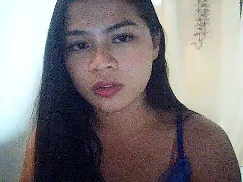 Snapshot of Zachariah_05 chatting on October 21, 2:32 pm Zachariah 05 online show from October 21, 2:32 pm