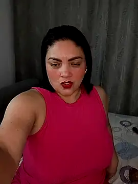 tiffany Johnson1 online show from February 22, 11:38 pm