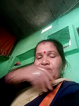 Manavi x online show from March 18, 10:09 am