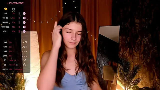 amy cute cat online show from October 18, 10:07 am