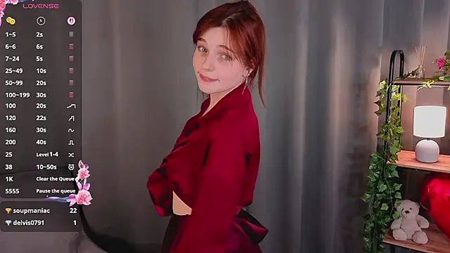 AnnieKim  online show from February 21, 5:13 pm