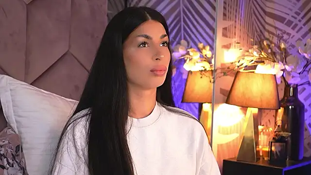 EvaRhea online show from February 12, 3:52 am