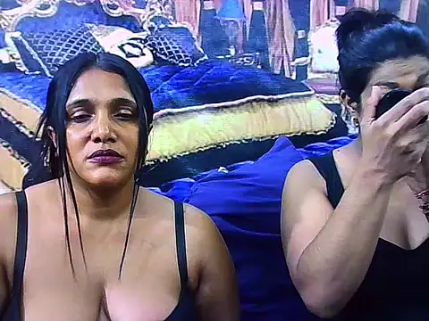 IndianSexyLady4u online show from December 2, 7:49 pm