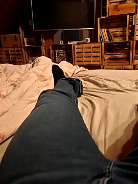 Horny mummy online show from February 25, 5:33 pm