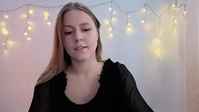 ShyMistery online show from November 10, 11:49 am