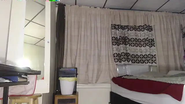 ANALTRAINING4U2 online show from December 14, 2:50 am