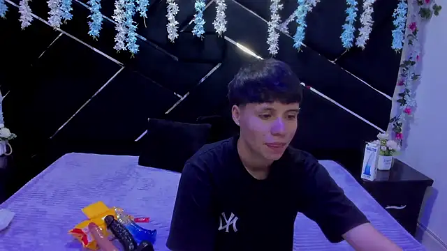 Bruno Cruzz online show from February 11, 2:47 am