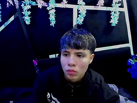 Bruno Cruzz online show from September 14, 4:10 am