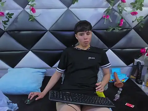 Bruno Cruzz online show from November 7, 4:18 am