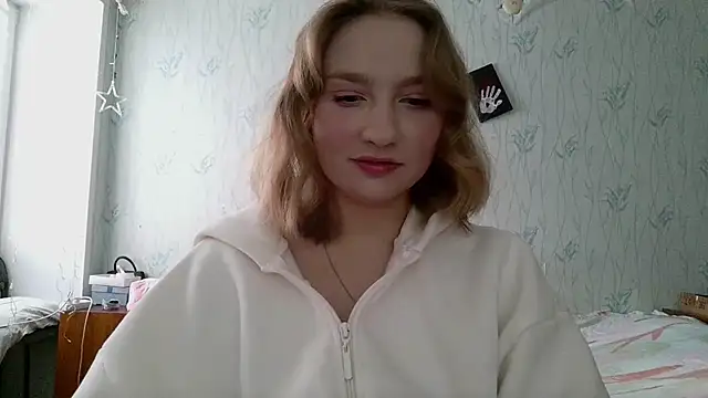 pr In cess  online show from February 11, 1:12 pm