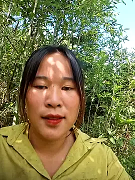 ALIENHR38 online show from October 11, 2:27 am