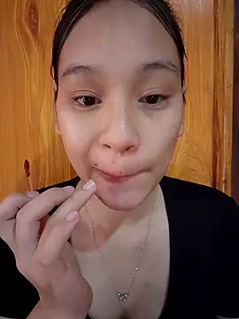 ChiecumBae online show from November 4, 1:32 am