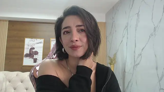 sara lopez s online show from March 31, 1:55 pm