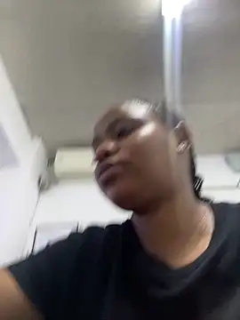 Babedaawl online show from February 6, 10:35 pm