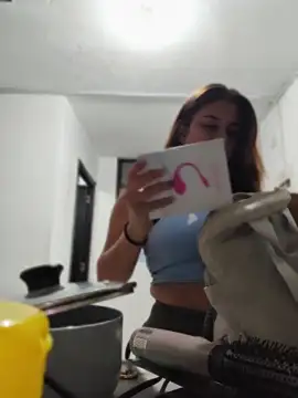 GabyMontenegro online show from April 2, 12:02 pm