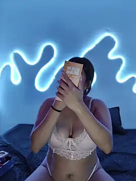 GabyMontenegro online show from March 22, 12:55 pm