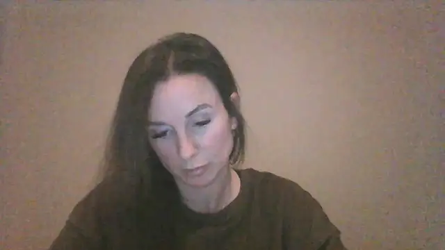 Justnani001 online show from April 18, 9:26 pm