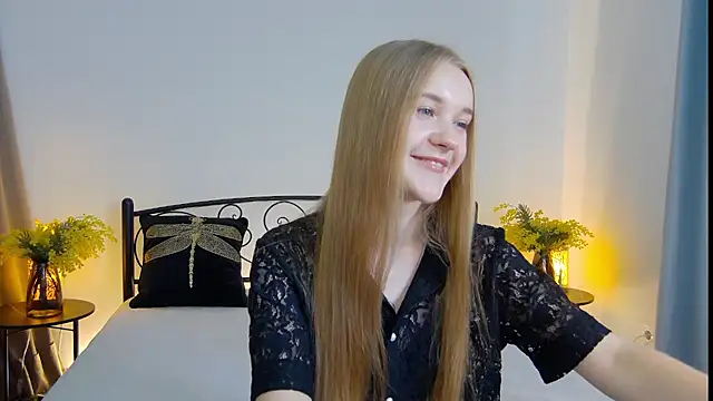 KumiKruz online show from September 9, 1:33 pm