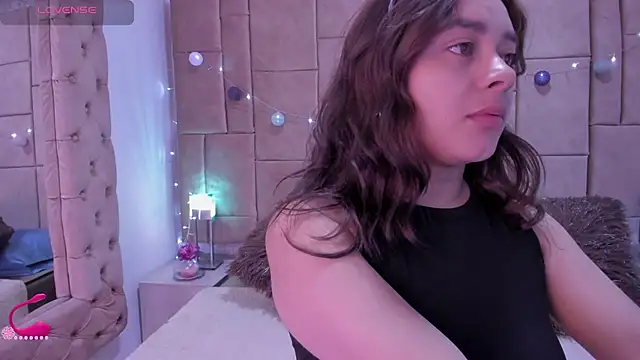 Snapshot of ambar_69_ chatting on October 5, 5:12 am ambar 69  online show from October 5, 5:12 am
