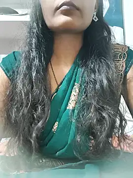 posewith online show from November 17, 10:05 am