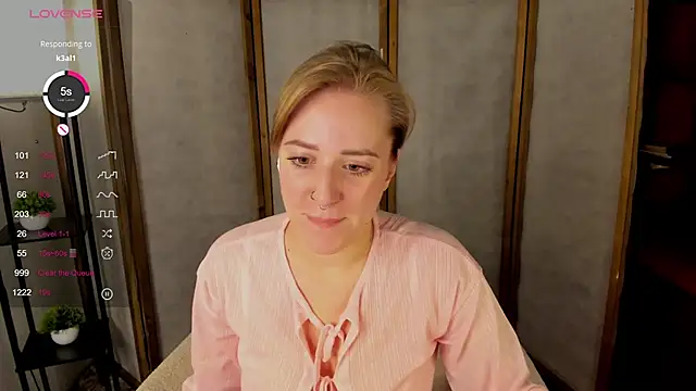 Alice Cire online show from November 15, 2:07 pm