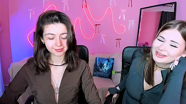 kitniss dreamy online show from April 12, 7:16 pm