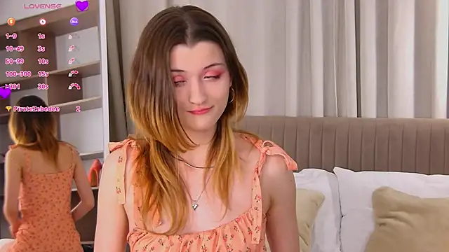 LillySvon online show from March 10, 4:44 pm